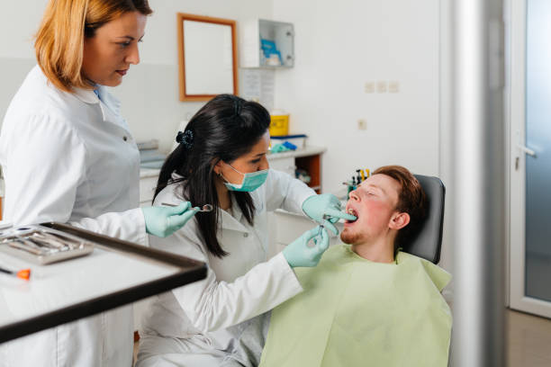 Best Pediatric Emergency Dentist in Rossford, OH